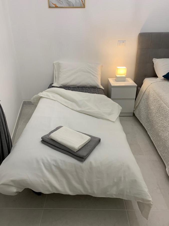 Luxury Apartment In Rome Countryside - Francigena Campagnano Di Roma Exteriör bild