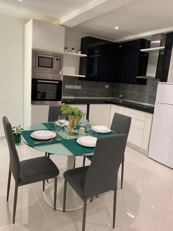 Luxury Apartment In Rome Countryside - Francigena Campagnano Di Roma Exteriör bild