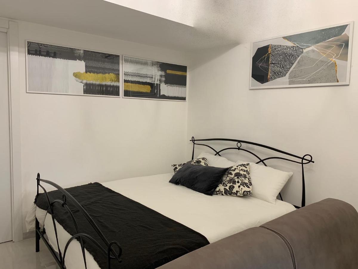 Luxury Apartment In Rome Countryside - Francigena Campagnano Di Roma Exteriör bild