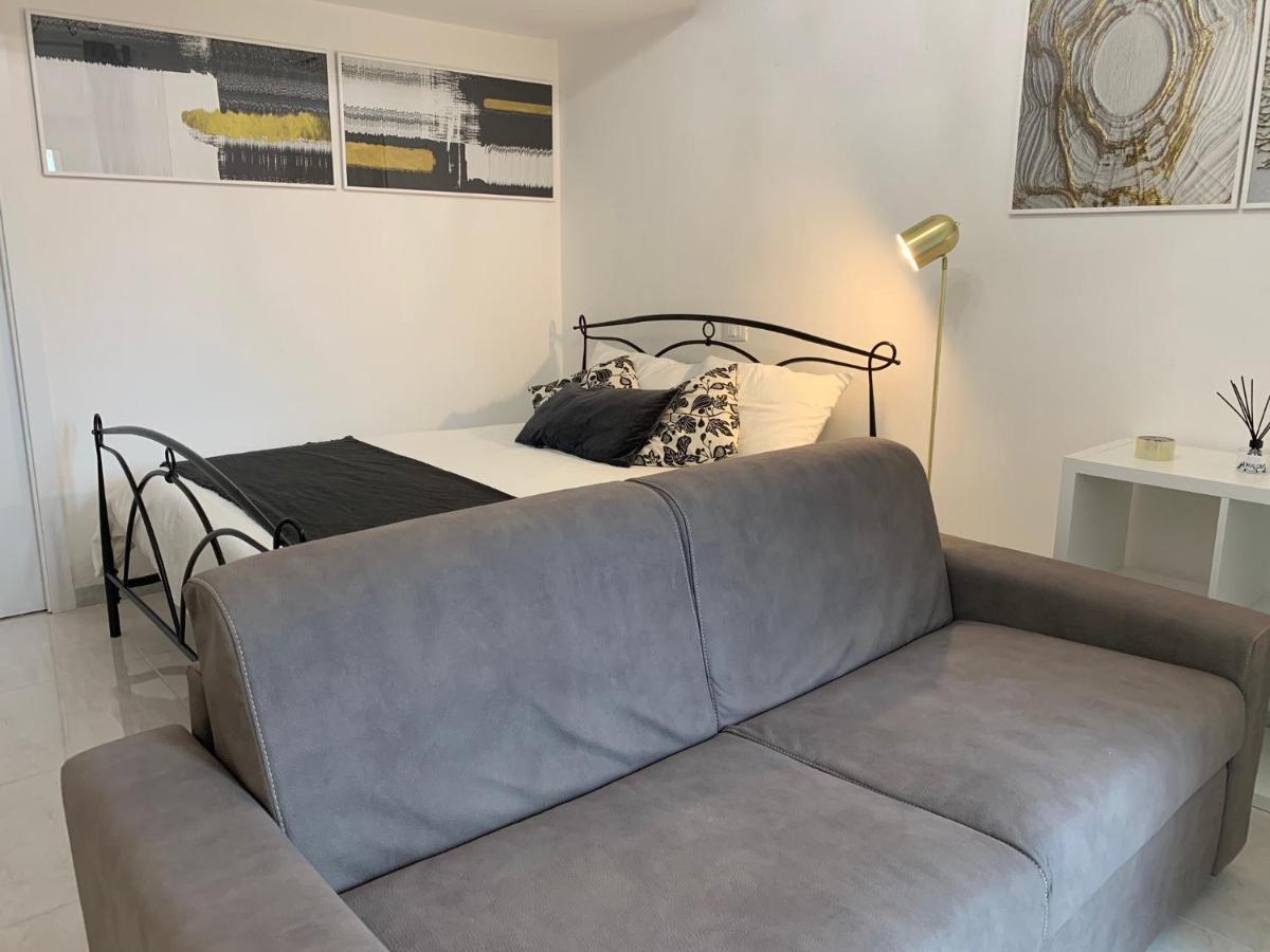 Luxury Apartment In Rome Countryside - Francigena Campagnano Di Roma Exteriör bild